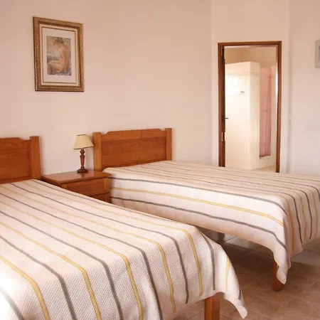 Guerreiro Apartment *